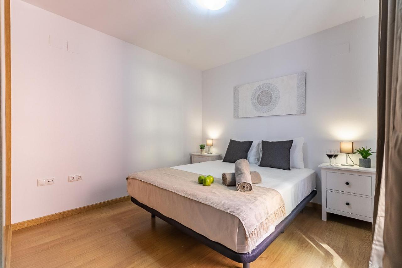 Premium El Palo Apartment Near The Beach With Parking マラガ エクステリア 写真