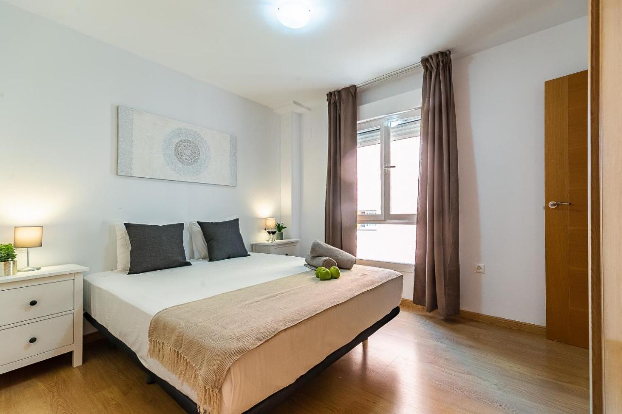 Premium El Palo Apartment Near The Beach With Parking マラガ エクステリア 写真